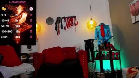 Lia Taylor online show from 03/10/25, 12:37