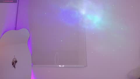 Lia online show from 04/18/26, 12:36