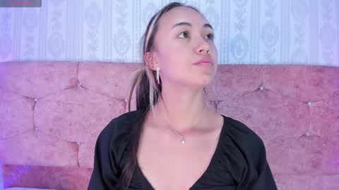 Snapshot of liaa_18 chatting on 09/12/25, 03:39 Liaa online show from 09/12/25, 03:39