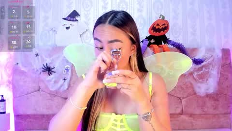 Liaa online show from 10/31/25, 05:08