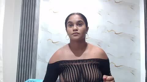 Snapshot of liaa_cams chatting on 06/07/26, 03:32 liaa_cams online show from 06/07/26, 03:32