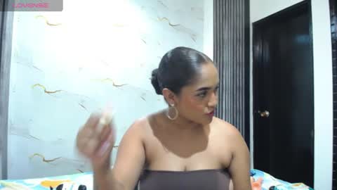 Snapshot of liaa_cams chatting on 07/02/26, 03:23 liaa_cams online show from 07/02/26, 03:23