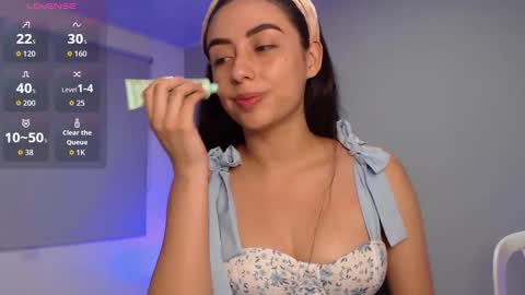   lia  online show from 10/11/25, 03:17