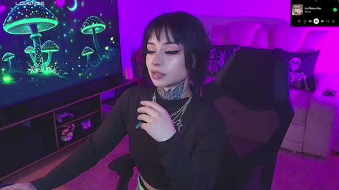 Snapshot of liaa_rodriguezz chatting on 01/24/25, 03:22 Liaa online show from 01/24/25, 03:22