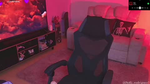 Snapshot of liaa_rodriguezz chatting on 01/27/25, 01:48 Liaa online show from 01/27/25, 01:48