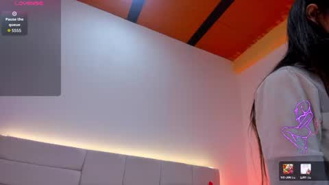 Liaa online show from 06/16/26, 02:47