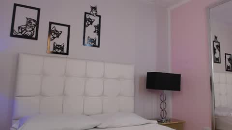 Snapshot of liabunny_ chatting on 07/20/26, 07:16 Lia 3 online show from 07/20/26, 07:16