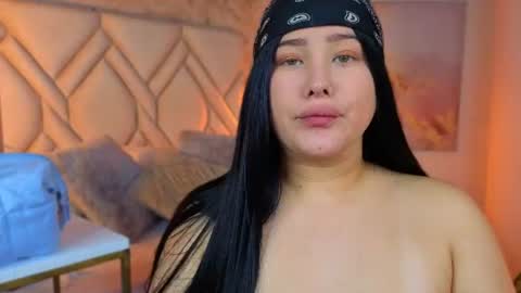 Snapshot of liacox chatting on 07/20/26, 08:33 Lia Cox online show from 07/20/26, 08:33