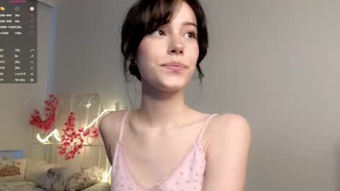 Snapshot of liaglamour chatting on 05/23/26, 09:24 Lia online show from 05/23/26, 09:24