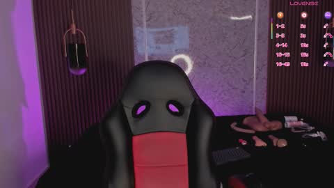 Snapshot of liah_cleir chatting on 09/29/25, 08:02 Liah online show from 09/29/25, 08:02