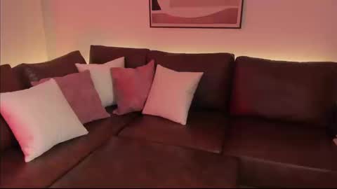 Liah online show from 10/17/25, 02:15