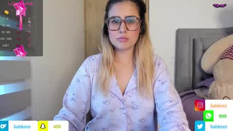 Snapshot of liahkimi chatting on 12/04/24, 10:19 Lia  online show from 12/04/24, 10:19