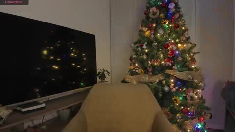 Snapshot of liahkimi chatting on 12/22/24, 05:12 Lia  online show from 12/22/24, 05:12