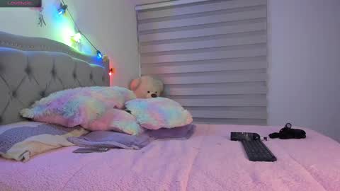 Snapshot of liahkimi chatting on 02/12/25, 05:05 Lia  online show from 02/12/25, 05:05