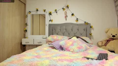 Snapshot of liahkimi chatting on 02/13/25, 04:00 Lia  online show from 02/13/25, 04:00