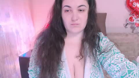 miss Lia  colection for travel online show from 03/02/25, 03:48