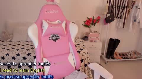 Snapshot of liajohnsons_ chatting on 12/05/24, 05:04 Lia Johnsons online show from 12/05/24, 05:04