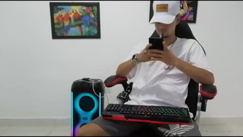 Andres online show from 10/21/25, 09:37