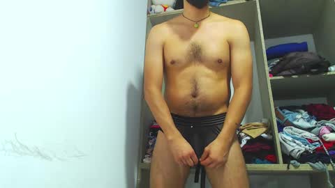 liam_borges online show from 02/09/25, 04:57