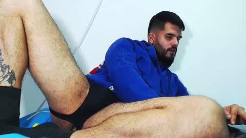 liam_borges online show from 02/16/25, 12:43