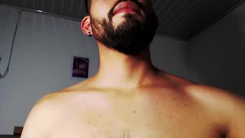 liam_borges online show from 02/18/25, 08:49