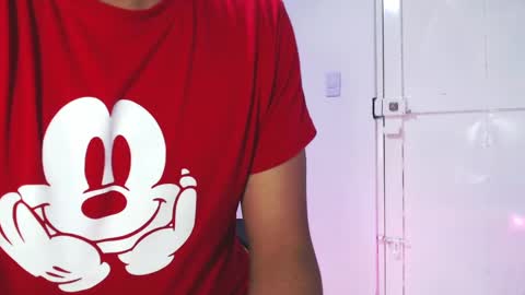 liam_borges online show from 02/19/25, 07:06