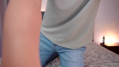 Liam online show from 03/11/25, 02:51