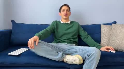 Liam online show from 09/10/25, 01:22