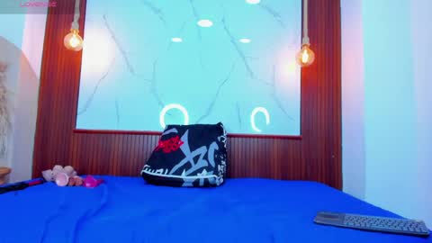 Liam forest  online show from 04/15/26, 01:34