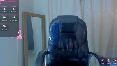 Snapshot of liam_fox7 chatting on 07/08/26, 04:17 Liam online show from 07/08/26, 04:17