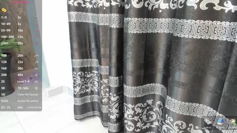 LIAM KLEIN online show from 02/06/25, 11:10