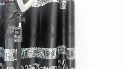 LIAM KLEIN online show from 02/26/25, 11:30