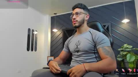 LIAM KLEIN online show from 10/24/25, 11:17