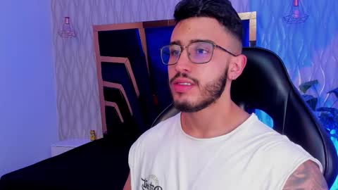 LIAM KLEIN online show from 02/20/26, 11:32