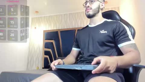 LIAM KLEIN online show from 03/17/26, 11:13