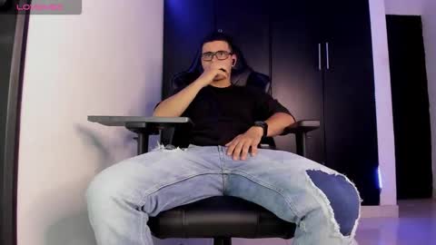 Liam online show from 03/16/26, 11:09