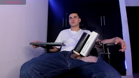 Liam online show from 04/03/26, 05:05