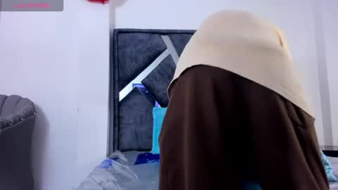 Call me Lian online show from 02/01/26, 12:26