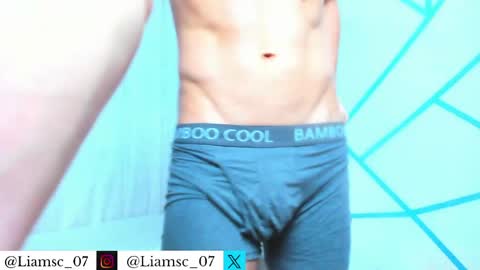 Snapshot of liam_scott77 chatting on 05/15/26, 11:12 Liam scott77 online show from 05/15/26, 11:12