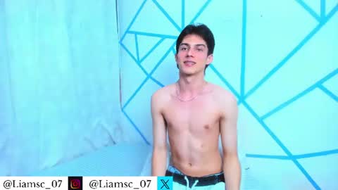 Snapshot of liam_scott77 chatting on 07/24/26, 11:47 Liam scott77 online show from 07/24/26, 11:47