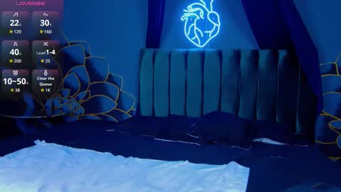 Liam online show from 12/02/25, 12:32