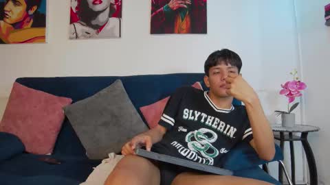 Liam online show from 12/22/25, 12:57