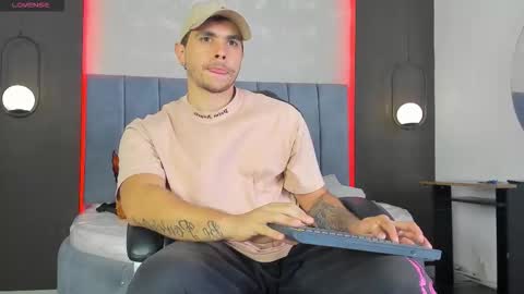 Liam online show from 02/17/26, 10:05