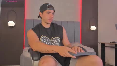 Liam online show from 03/18/26, 09:51