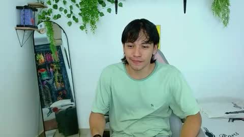 liamxul online show from 09/26/25, 06:23