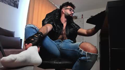 Liam online show from 02/18/26, 07:04