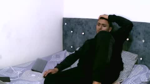 Liamandcloe01 online show from 03/05/25, 02:12