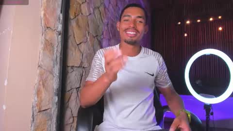 Liam Byrne online show from 12/15/25, 06:50