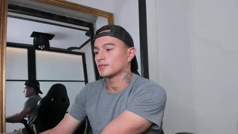 LiamDeep online show from 10/02/25, 06:26