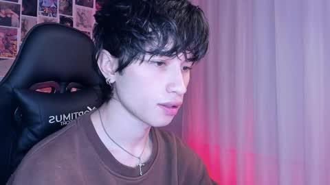 Snapshot of liamelf chatting on 01/28/25, 09:30 Liam online show from 01/28/25, 09:30